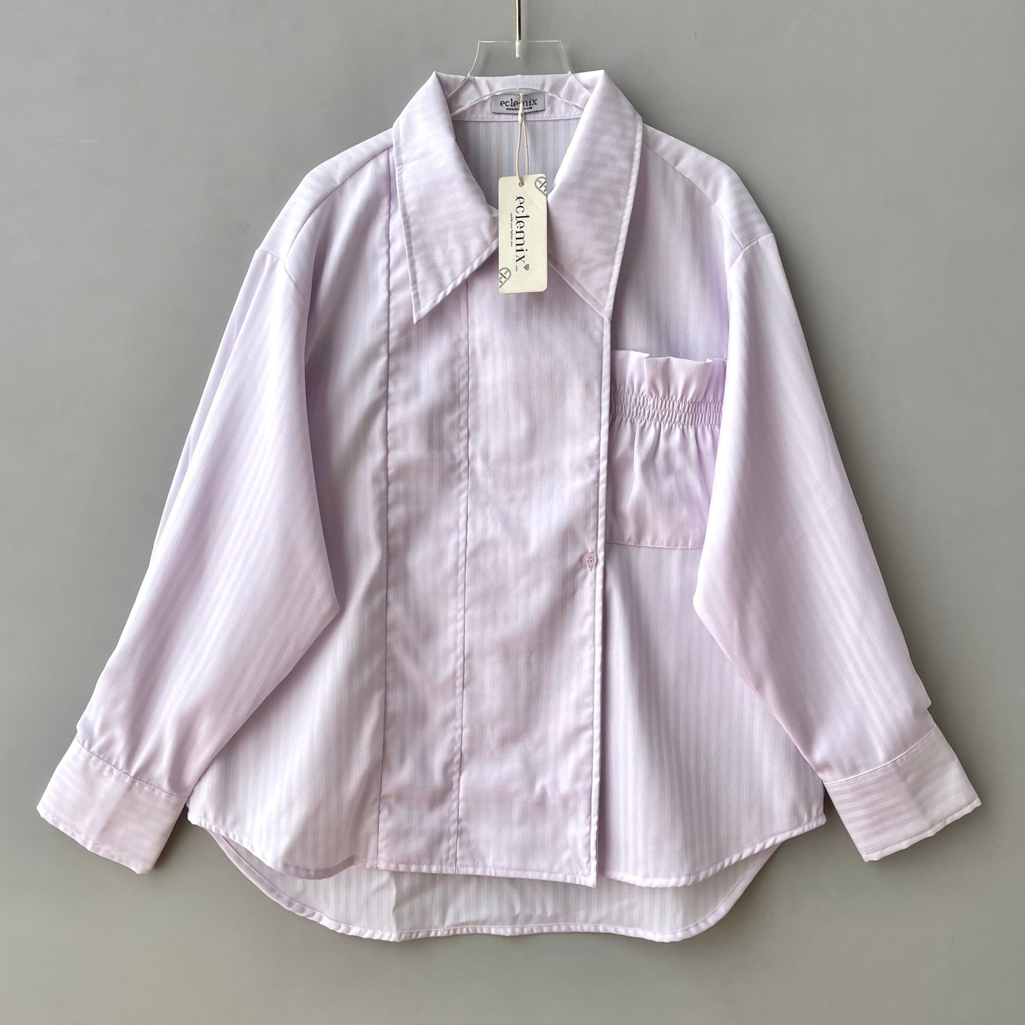 Image of Eclemix Top Volumi | Oversized Cotton Blazer Shirt with Smocked Pocket | Kemeja Wanita Saku Kerut